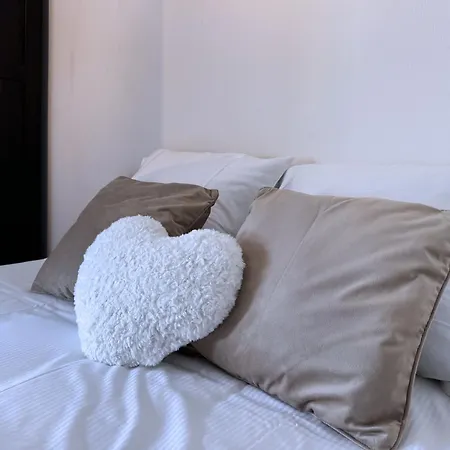 Little Garden - Au Calme, Velos Et Parking Prive Appartement